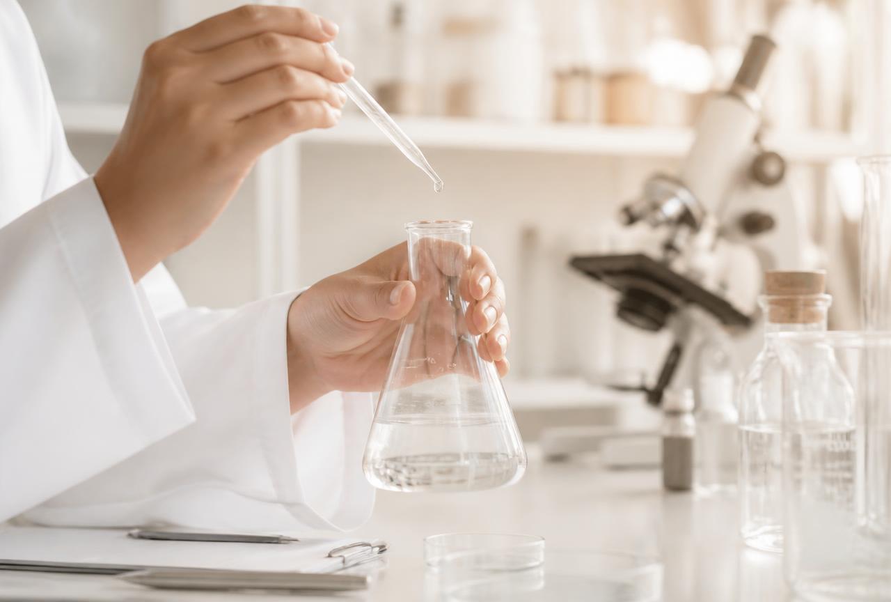 Laboratorio de biotecnología de Vivoxpand donde se investiga la formulación de SiestaK